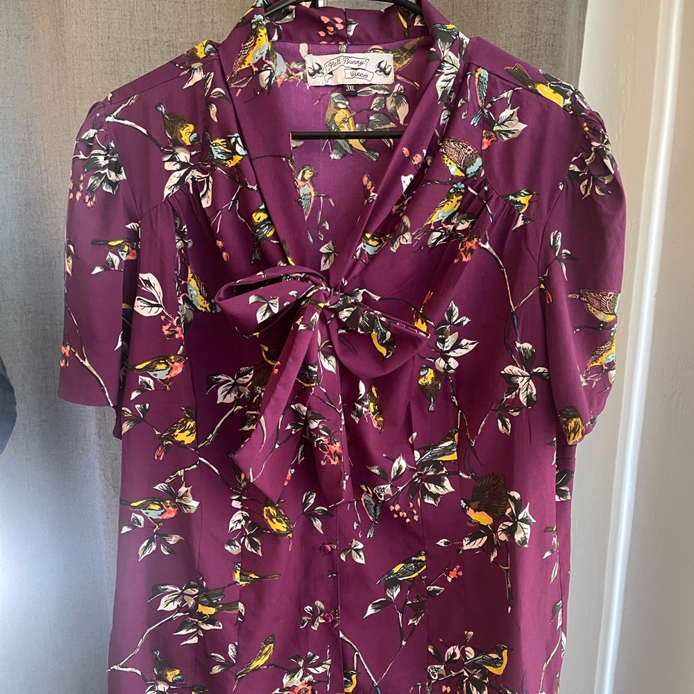 HellBunny pussy bow top